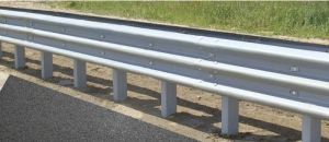 1.8 Mtr Thrie Beamcrash Barrier