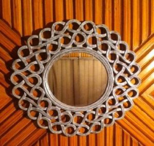 Round Shaped Mirror