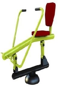 Seated Row Machine