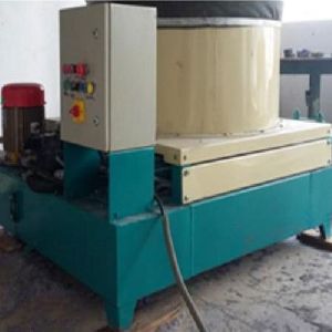 Briquette machine