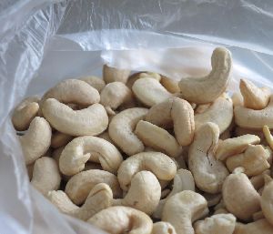 Organic Cashew Nuts