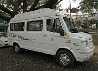 18 Seater Tempo Traveller