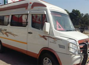 9 Seater Tempo Traveller Rental Service