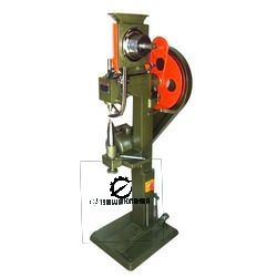 eyelet punching machine