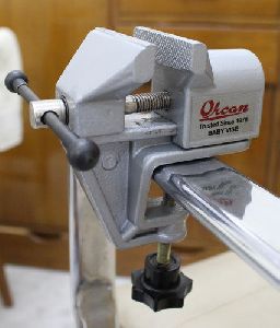 Casting Baby Bench Vice