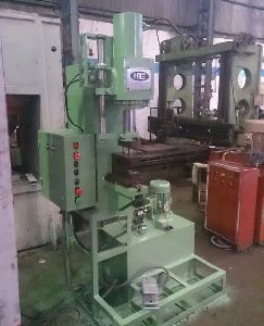 Rivet Hole Punching Press