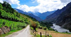 Mumbai to Manali Tour Packages