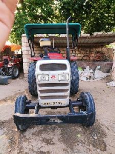 Massey Ferguson 7250 DI Tractor