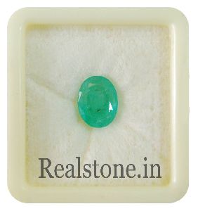 Natural Emerald Gemstone