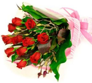 red roses bouquet