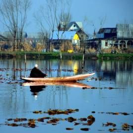 Magical Kashmir Tour 4 Nights 5 Days