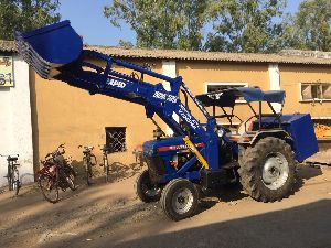 Tractor Loader