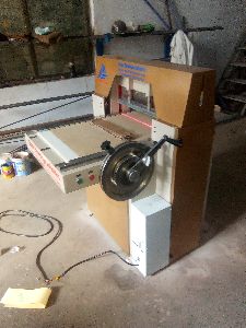 zigzag cutting machine