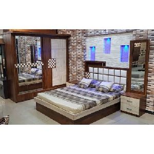 Wooden Bedroom Furniture Set