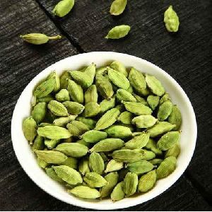 Extra Bold Green Cardamom