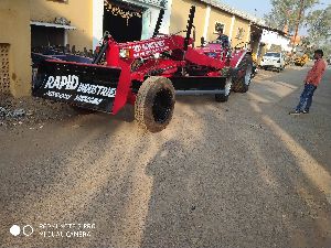 Mahindra Tractor Grader