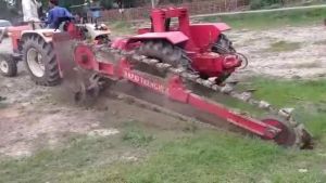 Tractor Trencher Machine