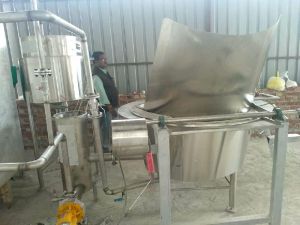 Namkeen batch fryer