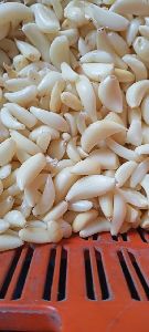 Hand Peeled Garlic