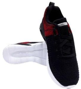 TRACE-DR Black Sports Shoes