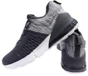 TRACE-DR Grey Sports Shoes