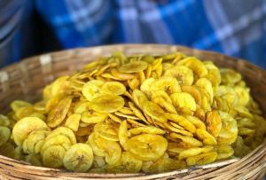 Baked Banana Chips