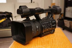 SONY HXR-NX100 video camcorders