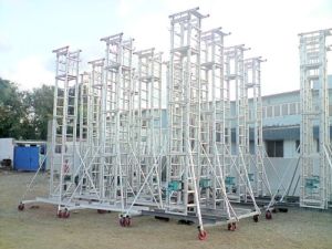 Telescopic Box Tower