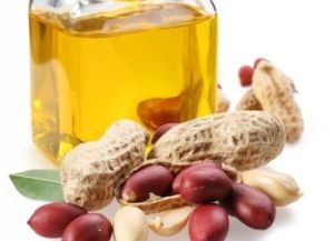 Wood Pressed Groundnut Oil