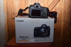 Canon EOS 6D Mark II WiFi Enabled CAMERA