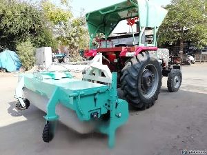 Tractor Mounted Road Sweeping Machine