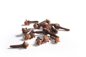 organic clove