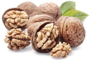 dry walnuts