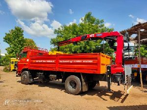 hydraulic truck mounted crane