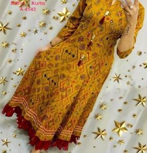 Selfie Printed Kurti