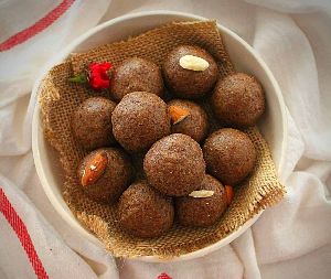 Flax Seeds Laddu