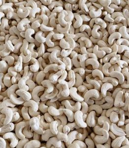 Scorched Whole Cashew Kernels