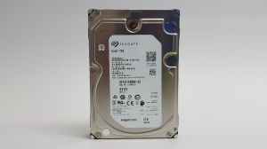 Seagate Exos 7E8 ST6000NM0235 6 TB SATA III 3.5 in Enterprise Drive