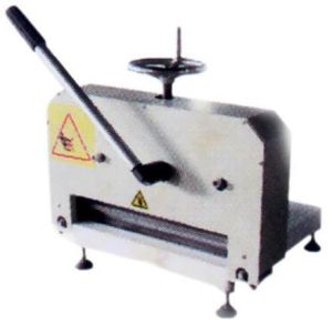 Album Cutting Machine