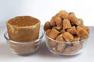 Dry Fruit Jaggery Cube