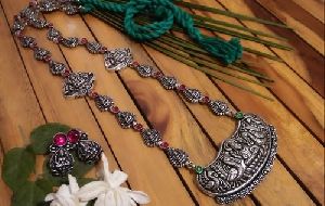 Traditional Necklace Set