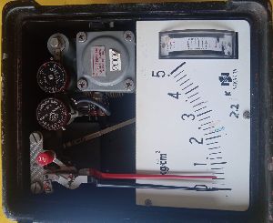 Nakakita Seisakusho Indicating Pressure controller