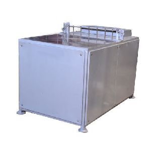 Detergent Cake Cutting Machine