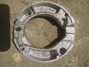 CD DELUXE/P-27 BRAKE SHOE CASTING