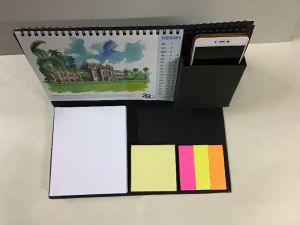 Officially notes table calendars