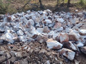 Milky White Quartz Lumps