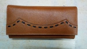 Ladies Button Lock Wallet