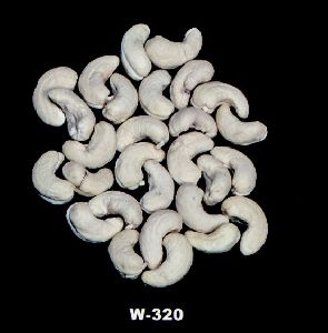 W-320 Cashew Nuts