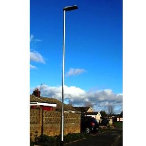 Single Arm Street Light Pole