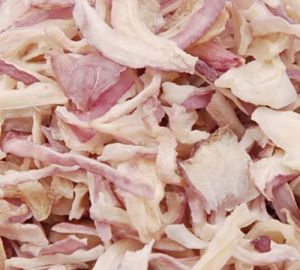 DEHYDRATED PINK ONION FLAKES